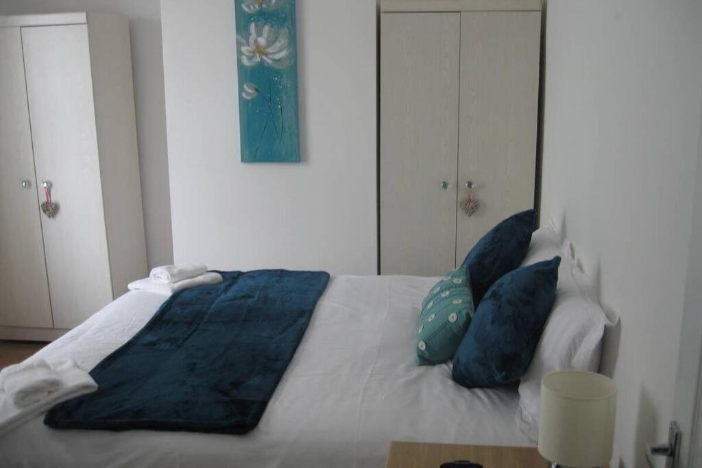 Pomfret House, Perfect Guest Villa in Burnley Esterno foto